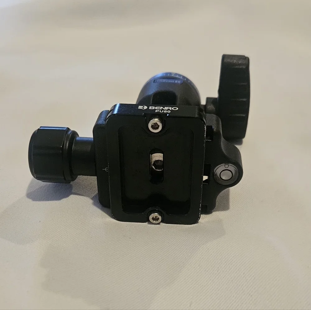 Benro Tripod Ball Head with Blue Accents